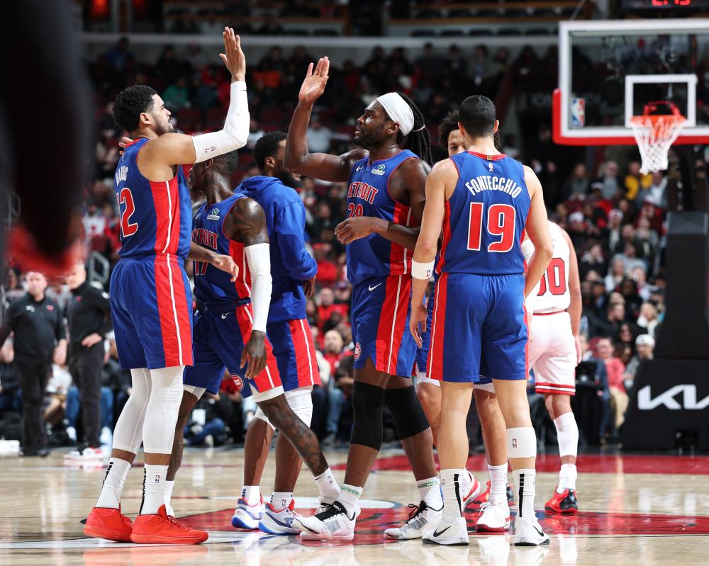 动与地方属 动与地方属