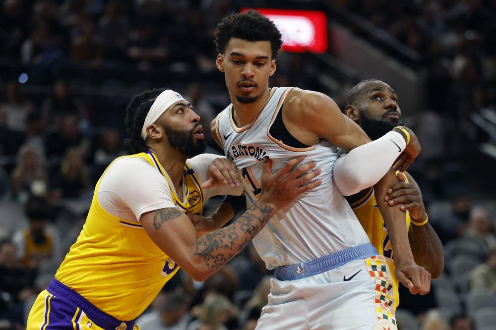 还是中前场 还是中前场